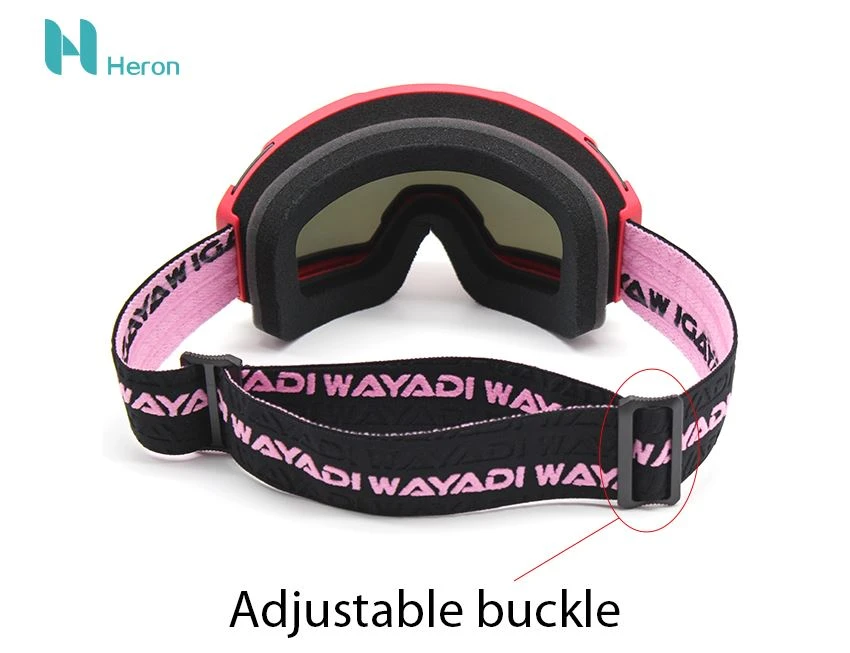 adjustable buckle